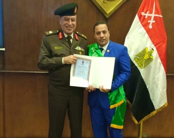 إعداد القادة بالعلم والعمل والتدريب لخدمة الوطن