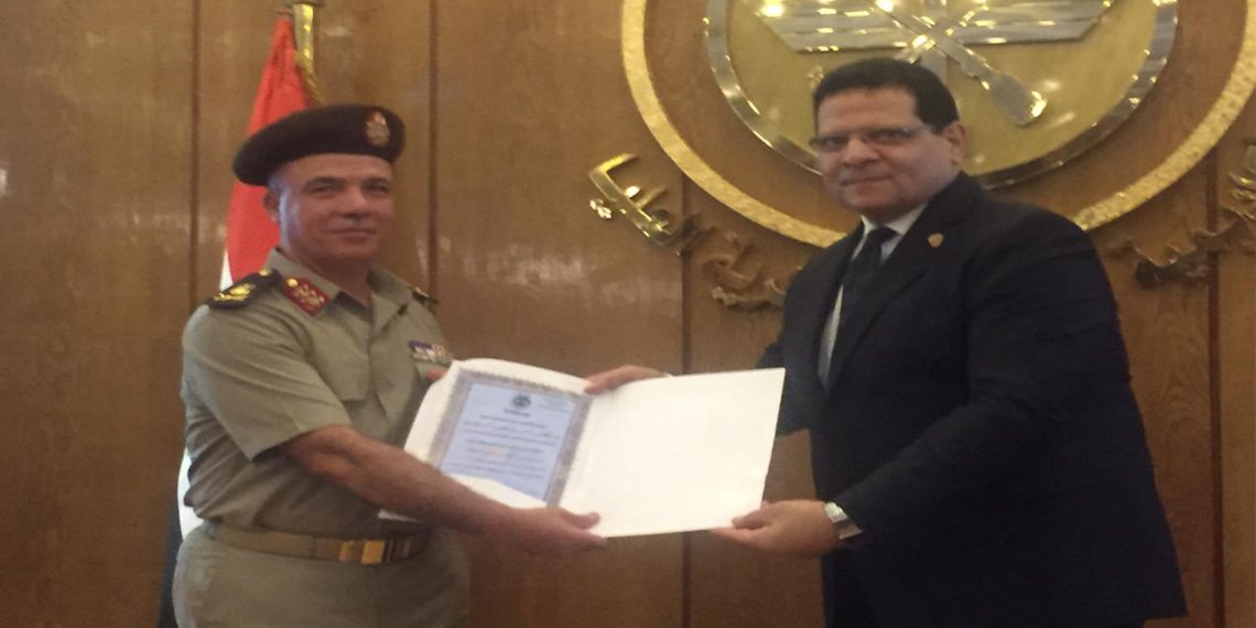 القمة استمرار والنجاح قرار