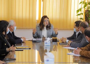 محافظ دمياط تتابع آخر المستجدات بمشروع إنشاء مجزر آلى ومحجر بيطرى