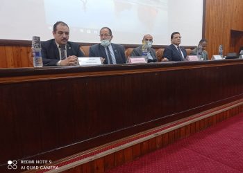 (صور) ختام فاعليات برنامج إعداد القيادات الإدارية والتنفيذية بكلية الزراعة جامعة الاسكندرية