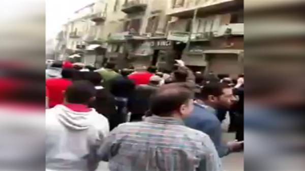 لحظة دخول الانتحاري لتفجير “كنيسة الإسكندرية” (فيديو)