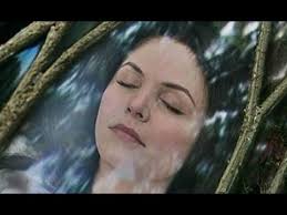 شاهد..العثور على امرأة في غاية الجمال تبلغ من القدم 800 عام