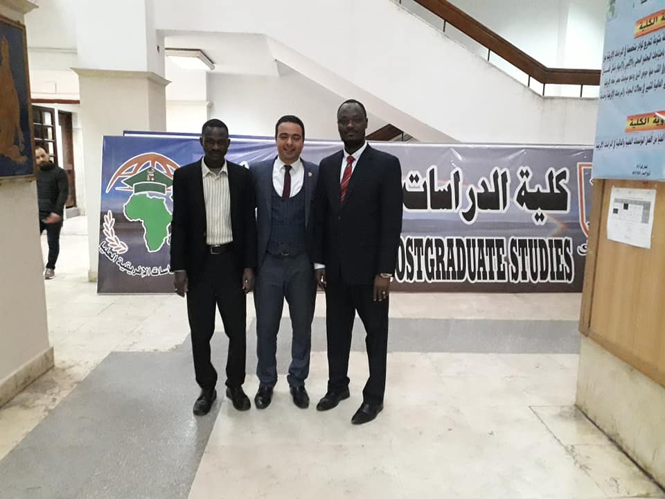 البوم صور : كلية الدراسات الإفريقية و”القادة “يبدأن إجراء مقابلات مشروع الـ(100 قائد إفريقي ) …برعاية رئيس جامعة القاهرة