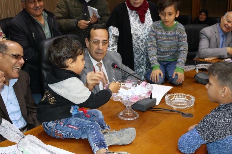 بالصور منح 10تأشيرات حج بالقرعة العلنية لـ10 مسنين بمحافظة شمال سيناء