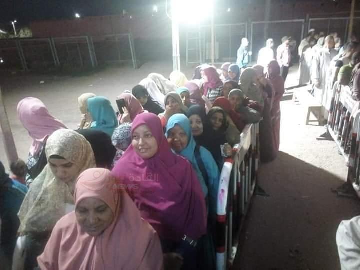 الوادي الجديد تختتم اليوم الأول للإستفتاء علي التعديلات الدستورية بنسبة مشاركة 15.3%