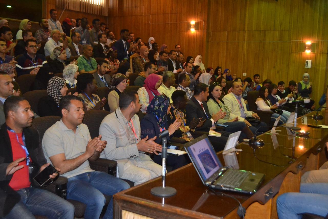 كلية الدراسات الإفريقية العليا و مؤسسة القادة تستقبلان المجموعة الخامسة ” مشروع 1000 قائد إفريقى “