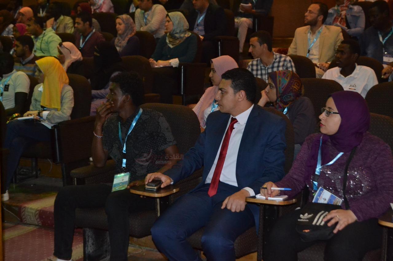 فعاليات اليوم الثانى من المرحلة التأسيسية للمجموعة الرابعة” مشروع 1000 قائد إفريقى ” بجامعة القاهرة