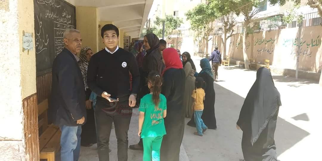 متابعي قادة المنيا …اقبال كثيف من المواطنين للاستفتاء علي التعديلات الدستورية ..صور