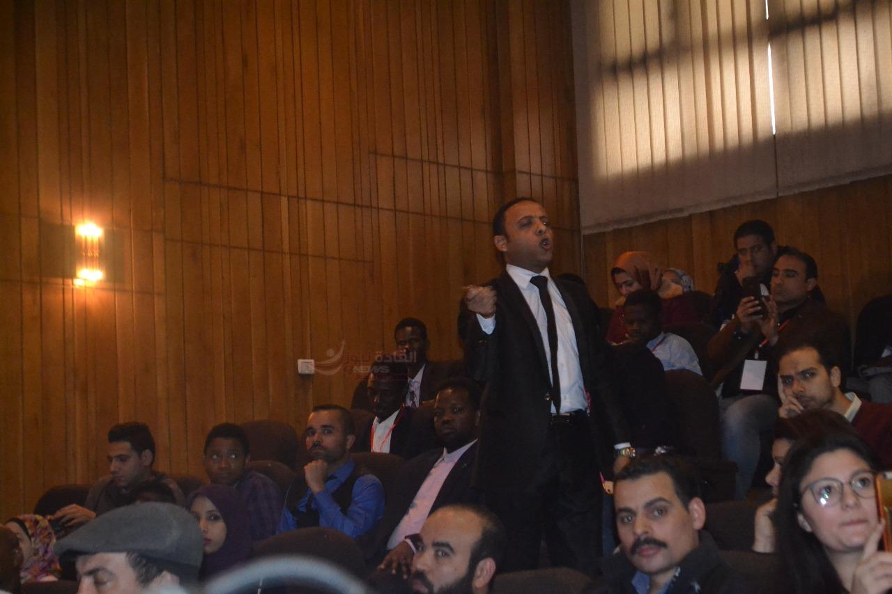 فعاليات اليوم الثانى من المرحلة التأسيسية للمجموعة الثالثة ” مشروع 1000 قائد إفريقى ” بجامعة القاهرة…..صور