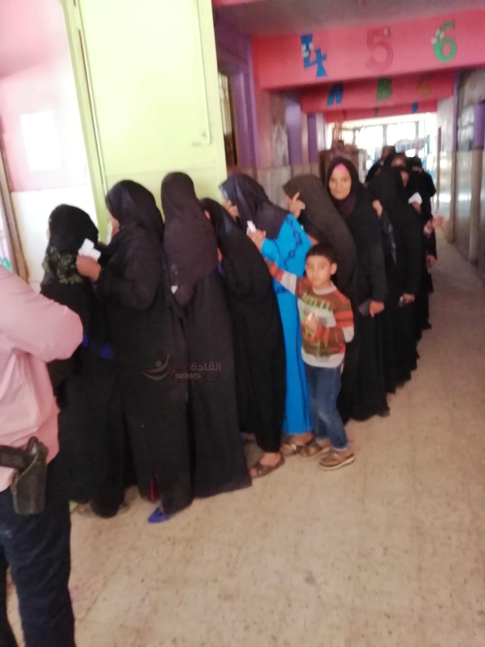 متابعي قادة المنيا …اقبال كثيف من المواطنين للاستفتاء علي التعديلات الدستورية ..صور