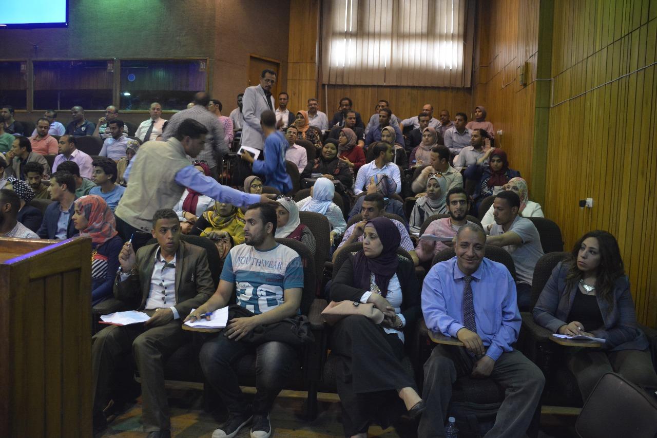 ختام فعاليات اليوم الثالث للمجموعة السادسة مشروع “1000قائد إفريقي ”بجامعة القاهرة…