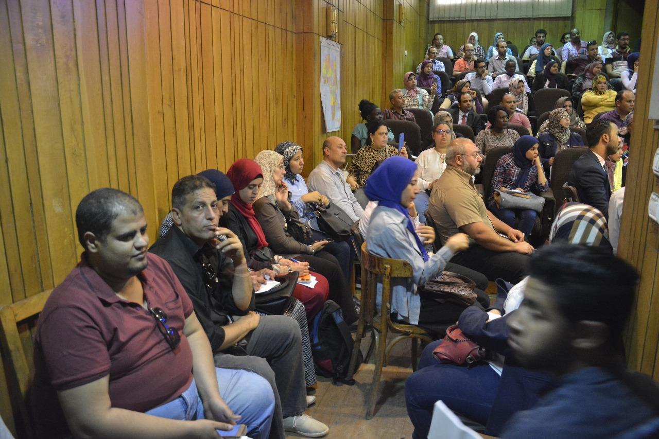 ختام فعاليات اليوم الثالث للمجموعة السادسة مشروع “1000قائد إفريقي ”بجامعة القاهرة…