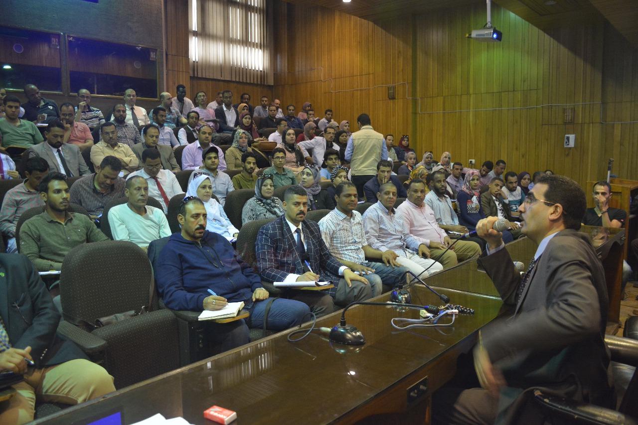 ختام فعاليات اليوم الثالث للمجموعة السادسة مشروع “1000قائد إفريقي ”بجامعة القاهرة…