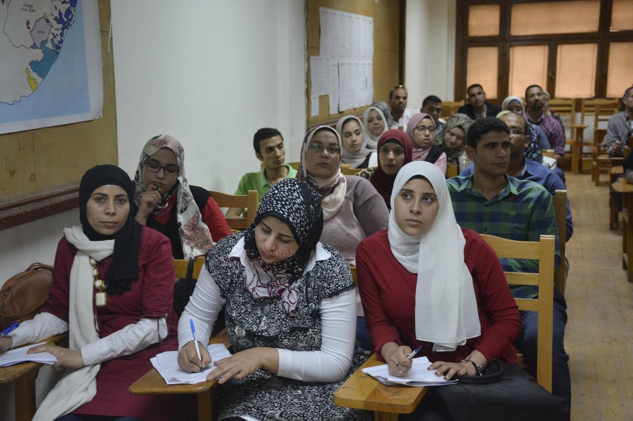 ختام فعاليات اليوم الثالث للمجموعة السادسة مشروع “1000قائد إفريقي ”بجامعة القاهرة…