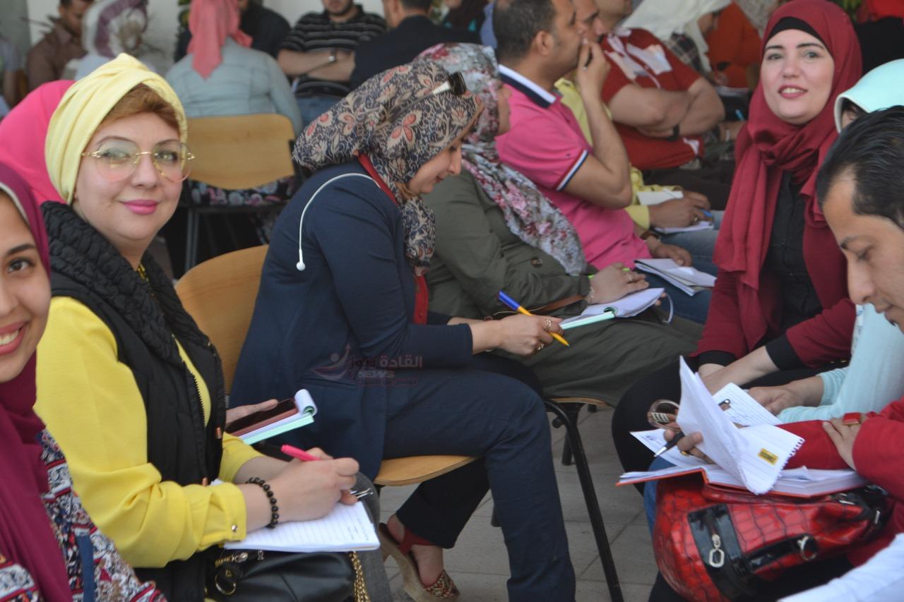 تشخيص و حل المشكلات و اتخاذ القرار عنوان اليوم الثاتى ” لمشروع 1000 قائد أفروأسيوى “