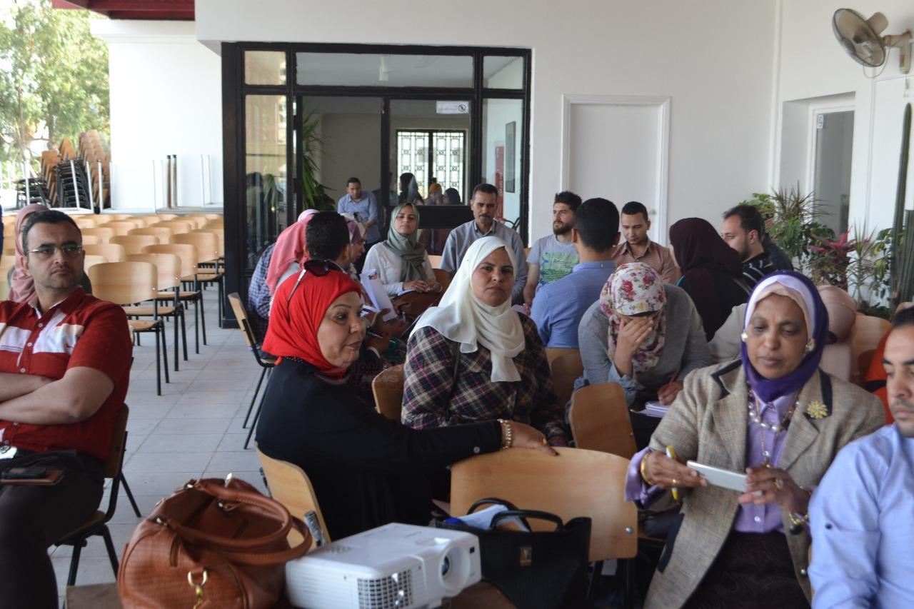 تشخيص و حل المشكلات و اتخاذ القرار عنوان اليوم الثاتى ” لمشروع 1000 قائد أفروأسيوى “