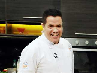 حملة «شكراً» العالمية تمنح الشيف أحمد المغازي لقب «شيف الشعب»