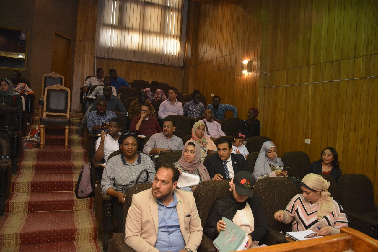 الإعلام و المشروعات فعاليات اليوم الثالث من المرحلة الثانية مشروع 1000 قائد إفريقي ” برعاية الخشت “