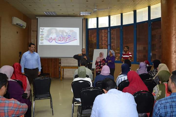 نقابة صيادلة القليوبية و مؤسسة القادة يدخلان  مرحلة مراجعة  المشروعات   قبل عرضها علي المحافظ 