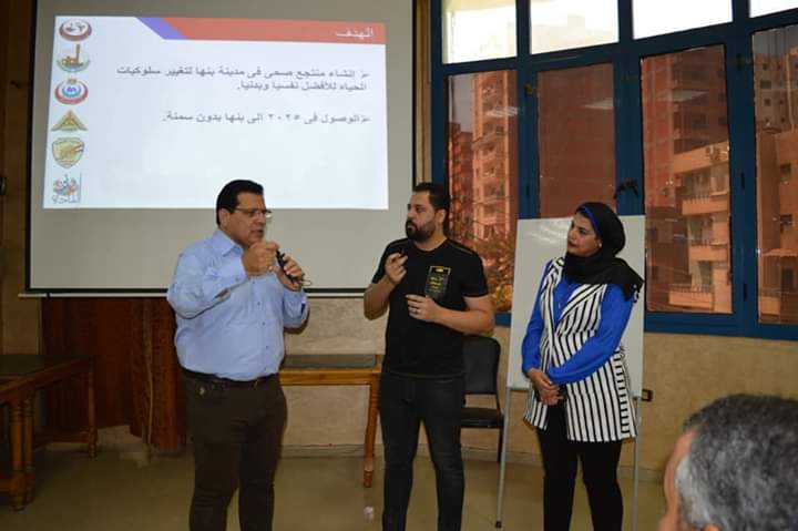 نقابة صيادلة القليوبية و مؤسسة القادة يدخلان  مرحلة مراجعة  المشروعات   قبل عرضها علي المحافظ 