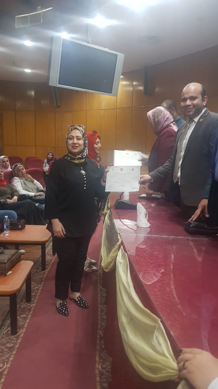 ختام المرحلة الثالثة من المجموعة الاولي في مشروع ٨٠٠قائد اداري و تنفيذي من الدقهلية