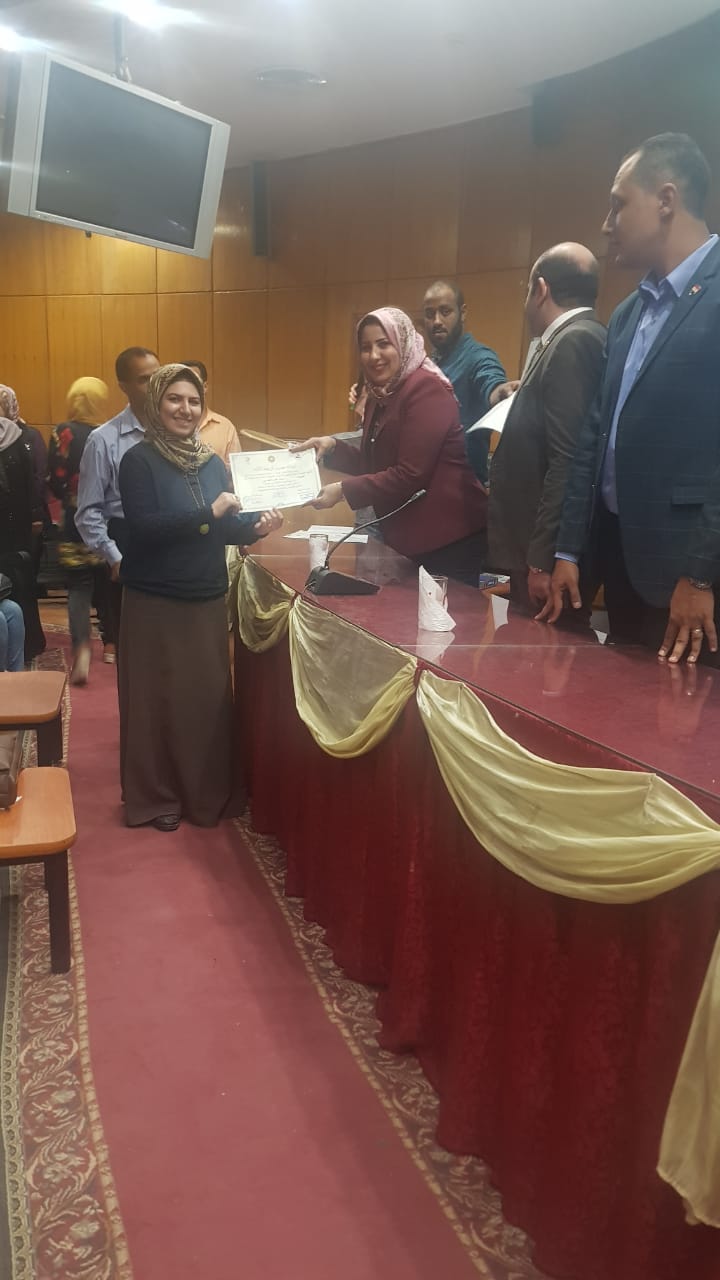 ختام المرحلة الثالثة من المجموعة الاولي في مشروع ٨٠٠قائد اداري و تنفيذي من الدقهلية