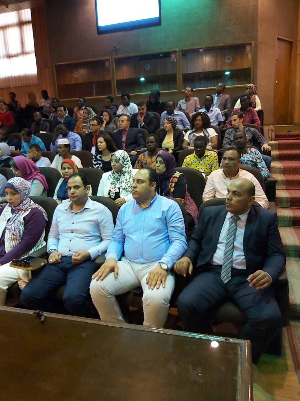 برعاية الخشت ” كلية الدراسات الإفريقية العليا و مؤسسة القادة يطلقان فعاليات المرحلة الثالثة مشروع ١٠٠٠ قائد إفريقي