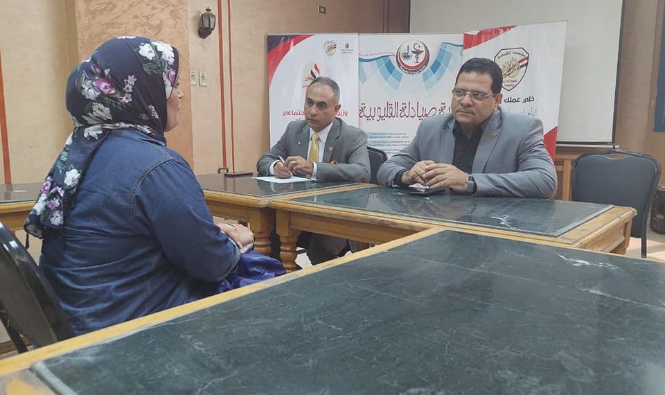 بالصور.. القادة والاستعلامات و نقابة الصيادلة تُجرى مقابلات شخصية للمشاركين فى سفراء قادة الوعي بالقليوبية