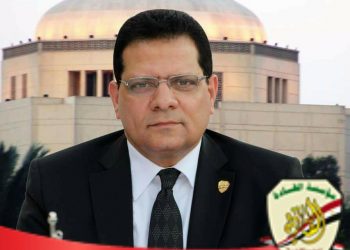 الدكتور أحمد الشريف يكتب ..الام بين صناعة القادة و بناء المجتمعات