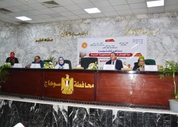 احتفال قصر ثقافة سوهاج بعيد العمال وإحياء التراث السوهاجى