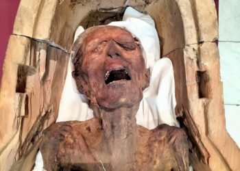 غموض وأسرار مومياء الرجل المجهول