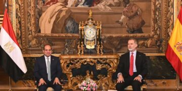 الرئيس السيسي يلتقي بالملك فيليب السادس ملك إسبانيا في إطار الزيارة الرسمية التي يقوم بها إلى إسبانيا..