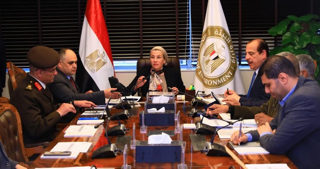 الحفاظ على الارث الجيولوجي والنباتات النادرة ب ٣٠ محمية طبيعية تمثل ١٥% من مساحة مصر