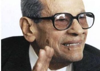 الثقافة تحتفي بالأديب المصري العالمي “نجيب محفوظ” بجميع مواقعها..