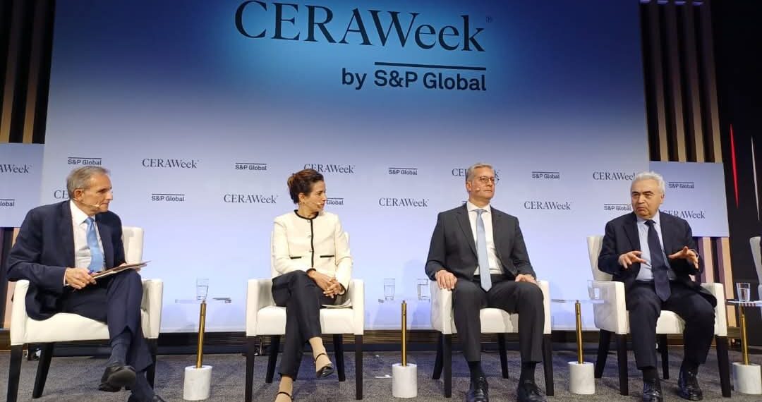 وزير البترول يؤكد دور مصر كمركز إقليمي للطاقة بين الشرق الأوسط وإفريقيا وأوروبا