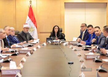 وزيرة التضامن تناقش استراتيجية عمل بنك ناصر خلال السنوات الثلاث القادمة في اجتماع مجلس إدارة البنك