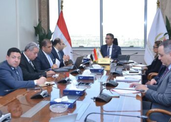 وزير التموين يؤكد أهمية دور جهاز “حماية المنافسة” في منع أي ممارسات تضر بحقوق المستهلكين..