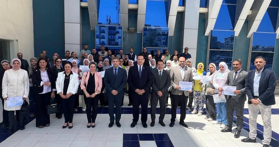 الشباب والرياضة تكرم رئيس مجلس أمناء مؤسسة القادة دكتور/ أحمد الشريف…