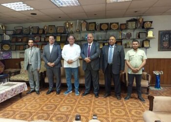 القادة تطلق برنامج ” الطريق الى البرلمان و المحليات ” بالمنيا