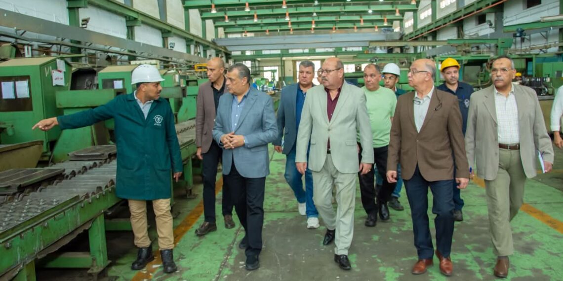 وزير الإنتاج الحربي يؤكد أهمية تطبيق مبادئ الحوكمة والاستغلال الأمثل للموارد المتاحة