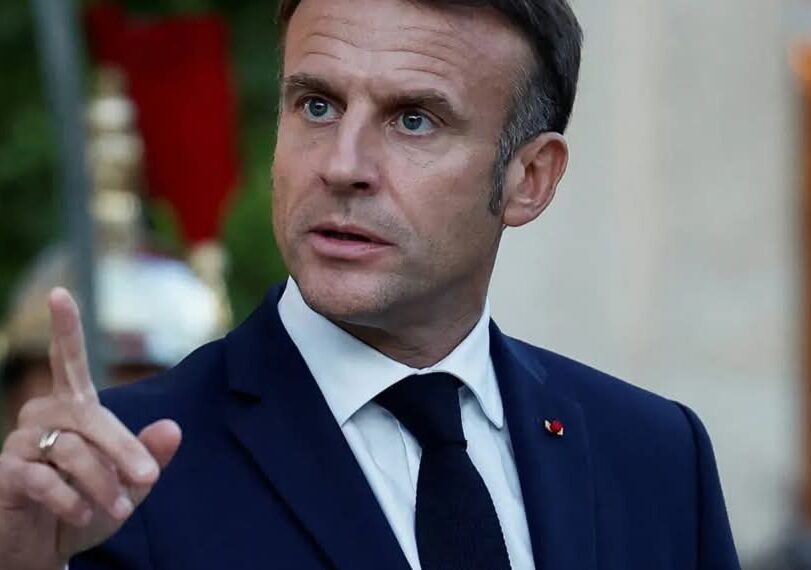 الرئيس الفرنسي يدعو إلى خفض التصعيد بين إسرائيل وإيران