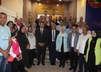 الجمال يعزف انشودة في حب مصر في محافظة البحيرة