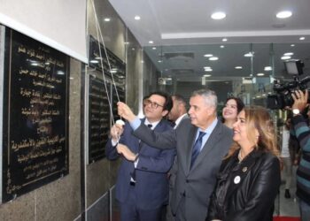 وزير الثقافة ومحافظ الاسكندرية يفتتحان اكاديمية الفنون بعد التجديد