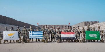 اختتام مناورات التمرين البحري “ميدوزا 14” ..