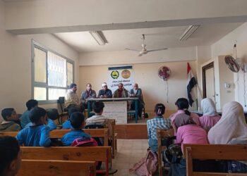 ضمن مبادرة «صحّح مفاهيمك».. أوقاف شمال سيناء تنظّم ندوات تثقيفية بالمدارس حول «توقير كبار السن وإكرامهم»