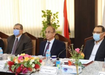 وزير القوى العاملة من الشرقية : المصريون قادرون على تحقيق النجاح والنمو فى أصعب الظروف