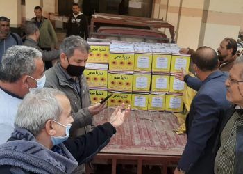 تموين ههيا يحبط محاولة تهريب سلع مدعمة للسوق السوداء