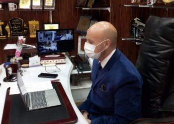 وكيل وزارة الصحة بالشرقية يناقش مع مديري المستشفيات إستعدادات مواجهة الموجة الثالثة من كورونا