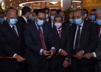 رئيس الوزراء يفتتح الموسم السادس لمعرض “أهلا رمضان” 2021