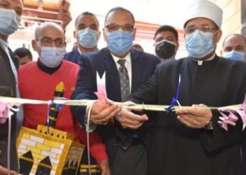 وزير الأوقاف ومحافظ الشرقية ووكيل وزارة الأوقاف يفتتحون مسجد الغنيمي بمنيا القمح